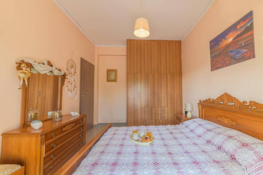 Apartment Bright Newly Renovated Near & Center+ac Anemomylos